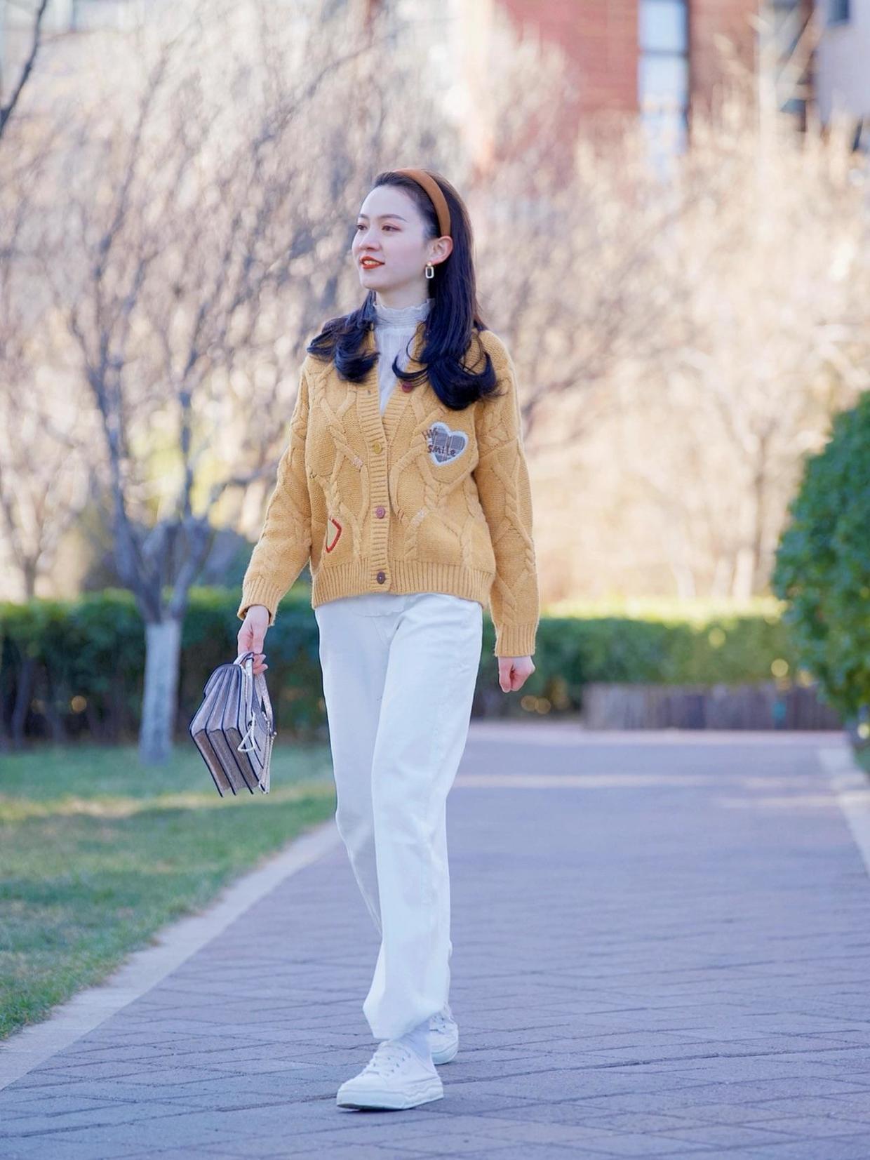 冬季 冬季穿搭没头绪?试试这些温柔甜美的开衫吧,保暖舒适又有气质感