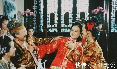 宁国府|红楼梦:贾母爱吃,爱奢侈,贾府爷们更甚,贾府是被吃垮的吗?