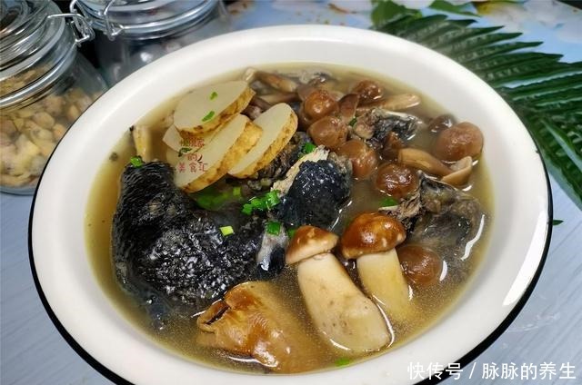 冬季,山药萝卜靠边站,最该用这菜炖汤,老人孩子爱吃滋补又营养!