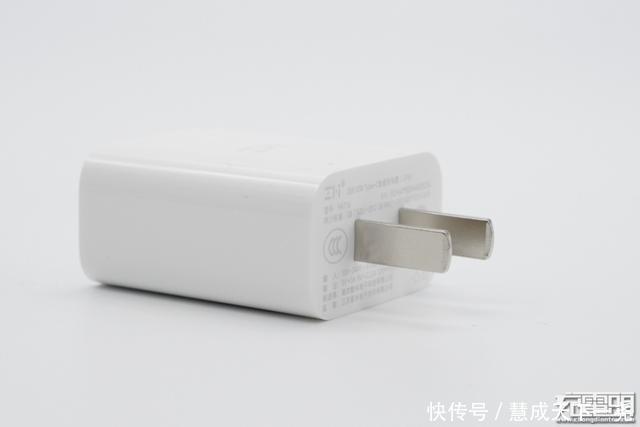 推动|天猫单品月销10万台iPhone 12推动20W快充销量暴涨