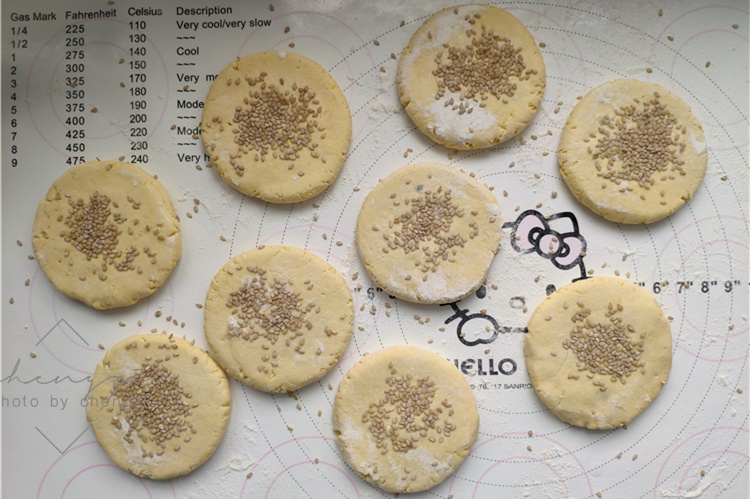 三伏天多吃绿豆,不煮汤不熬粥,加1块南瓜做早餐,消暑又解馋