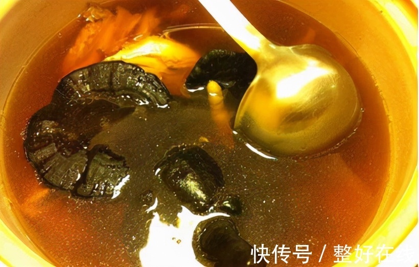 小陶|25岁年轻女子查出高血脂，专家呼吁：年轻人的这种习惯一定要戒掉