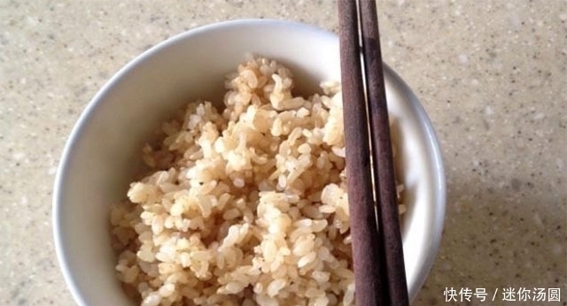 护士|护士从100斤瘦到90斤，小基数减重，她用最“原始”的方法瘦下来