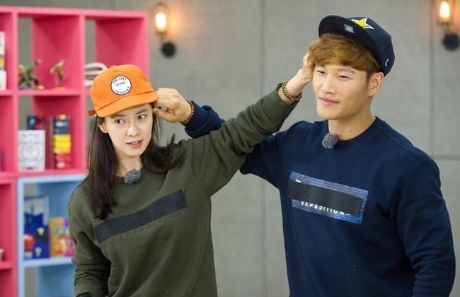 《RM向前冲》宋智孝向金钟国求婚,多少玩笑话,藏着真心话!