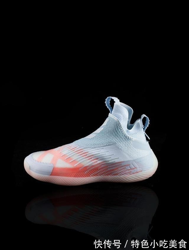 大招 顶级缓震+超高颜值!adidas憋了一年的大招悄悄登场!