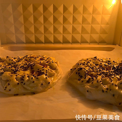 餐桌上最有人气的家常菜之手抓饼苹果派