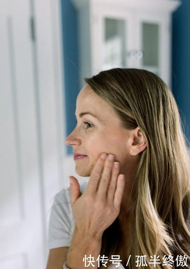 三原色粉底液太神奇?好好选个粉底液不好吗