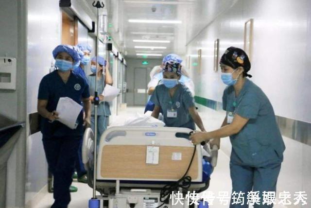 小宝宝|大三女生怀孕,宿舍“产子”引关注,舍友淡定表示:这是二胎了