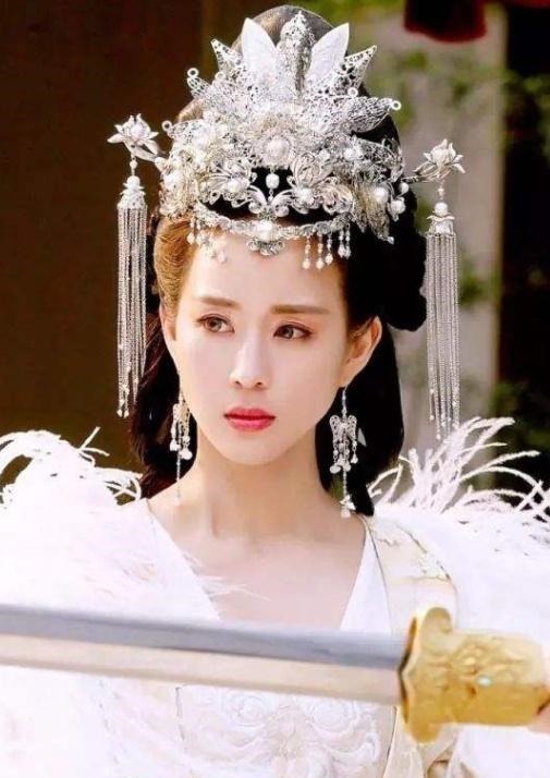 盛世嫡妃!力荐四本古言宠文,《盛世嫡妃》垫底,第一本堪称神作!