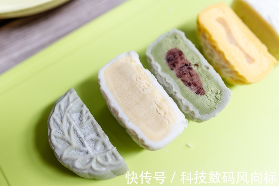 冰皮|香气浓郁,冰淇淋般的质感,榴芒一刻冰皮月饼体验