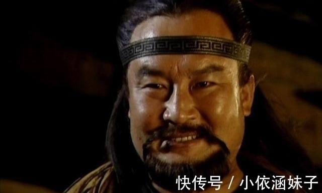 少林寺#笑傲江湖中,少林武当衰落成了何等地步,金庸通过暗示揭示出秘密