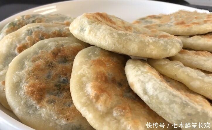 葱头|入伏后,多吃此菜,2元一斤,补钙防贫血,做成面食,放凉也不硬