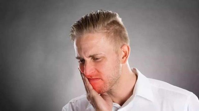 ct|肝部癌症，牙齿先知若牙齿有这3异常，建议去做CT