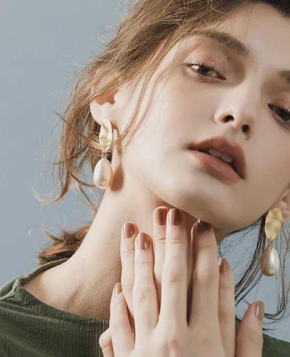 耳环|戴对耳环=整容?!刘雯、Angelababy显脸小的秘密都在这儿了