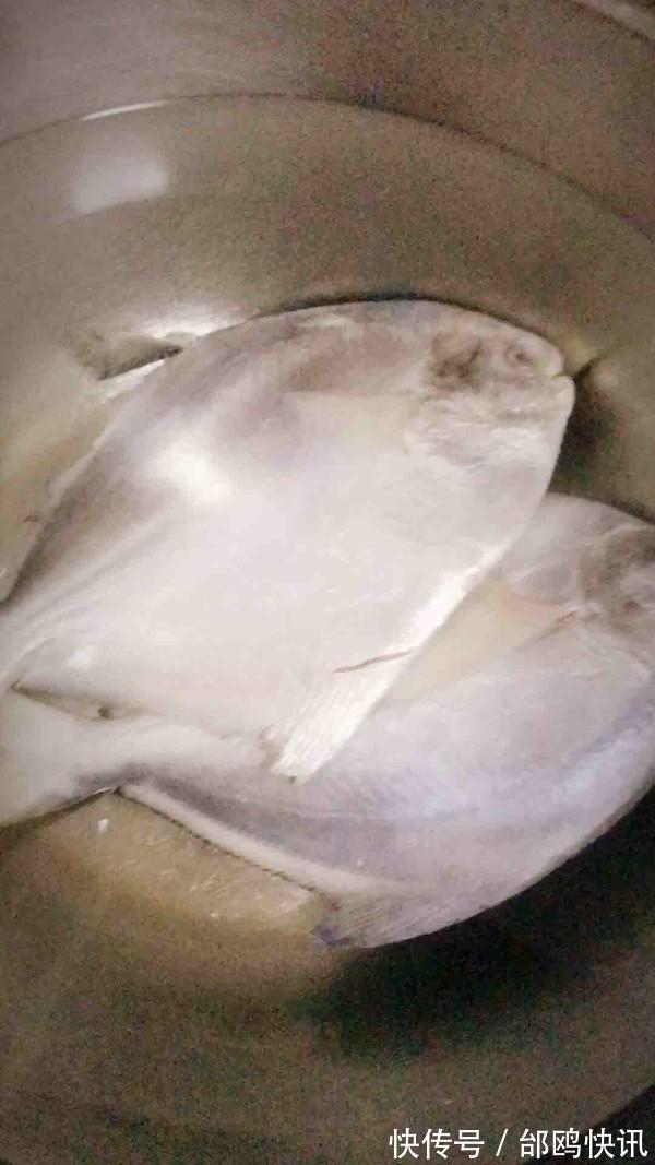 别在外面吃烤鱼了,你不知道的秘密,鱼,在家里做更好吃