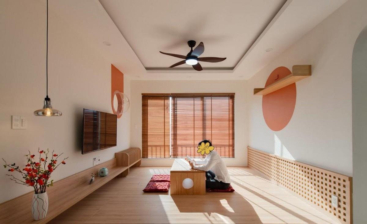 收纳|78㎡“去客厅化”，扔掉沙发靠墙打5cm高地台，一家5口越住越宽敞