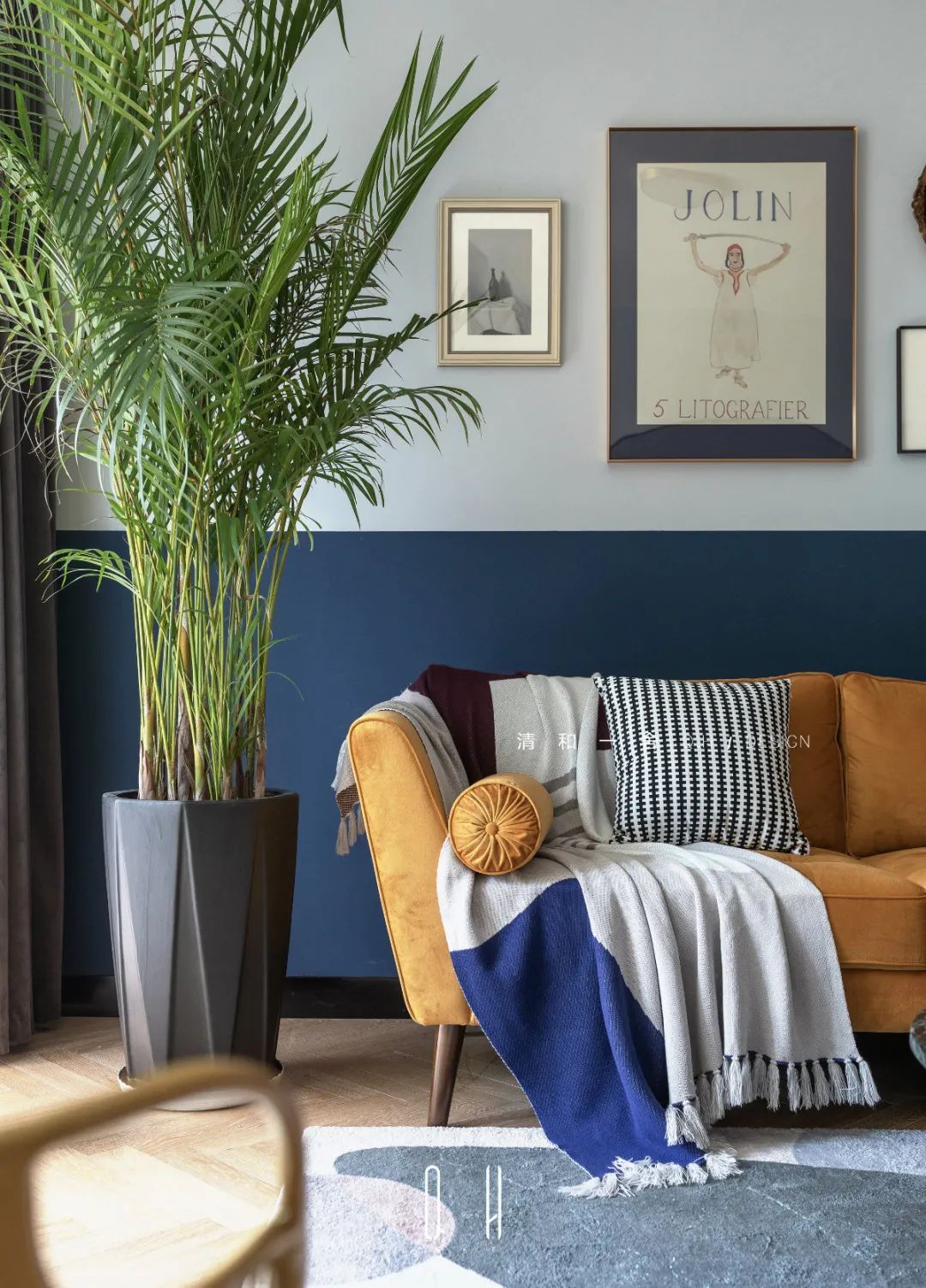 轻奢|128㎡现代轻奢,稳重配色+文艺布置,让生活充满诗意与情趣