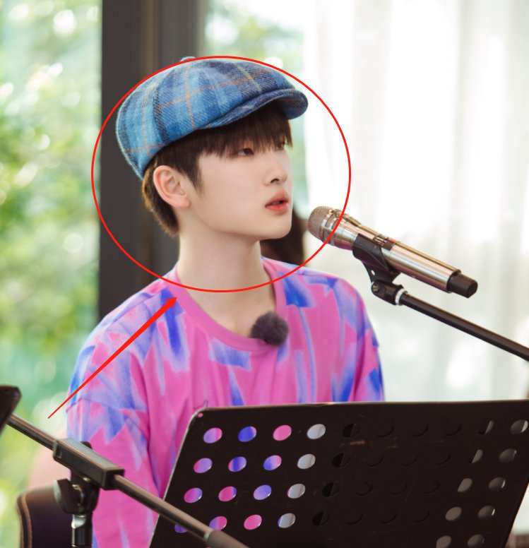  节目中|张雨绮节目直言喜欢周震南，自我介绍却用网名，这网名是认真的？