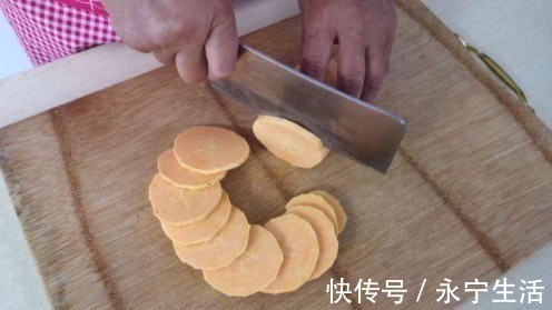吃法|爱吃红薯的快收藏,教你地瓜新吃法,香甜可口又营养,越吃越想吃