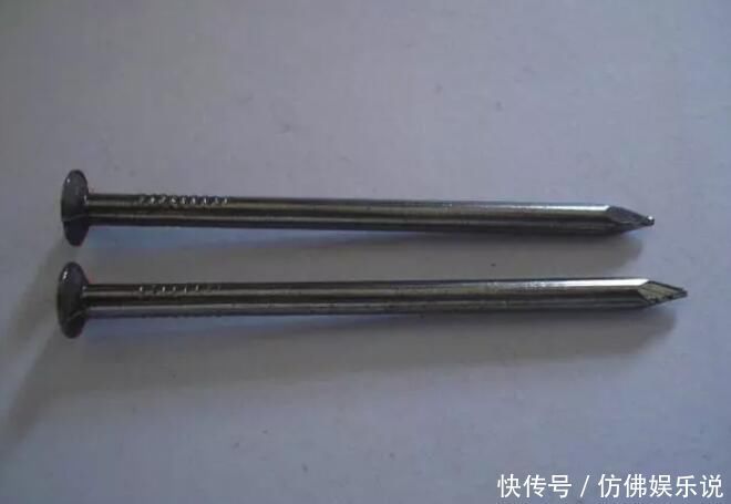 替代|花盆里插铁钉有用吗？能不能替代硫酸亚铁？