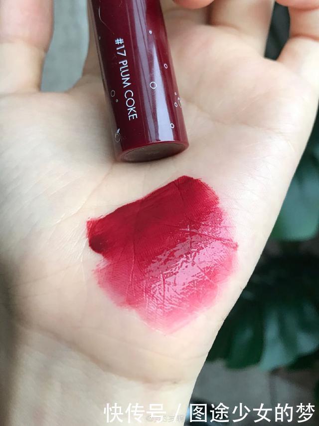 别再只买完美日记了，论显白口红，这4支“天仙色”，个个卖断货