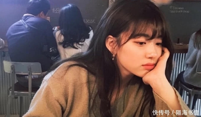 女生毁脸最“猛”的3个臭毛病，00后全中招，难怪颜值“骤降”