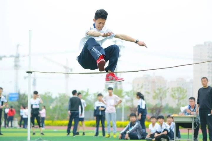 滨州|莲华学园初中部招聘教师数名，涵盖这几个学科