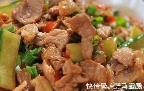 炒猪肉时，最忌直接下锅炒，做好3点，肉又滑又嫩又入味，好吃