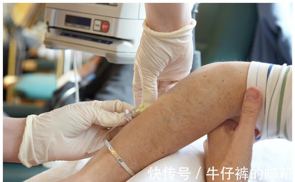 老年|老年人得了癌症后,可以承受几次化疗?化疗后还能活多久?