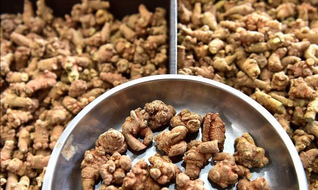 服用|冠心病常喝三七粉泡水,这5个问题一定要搞清楚