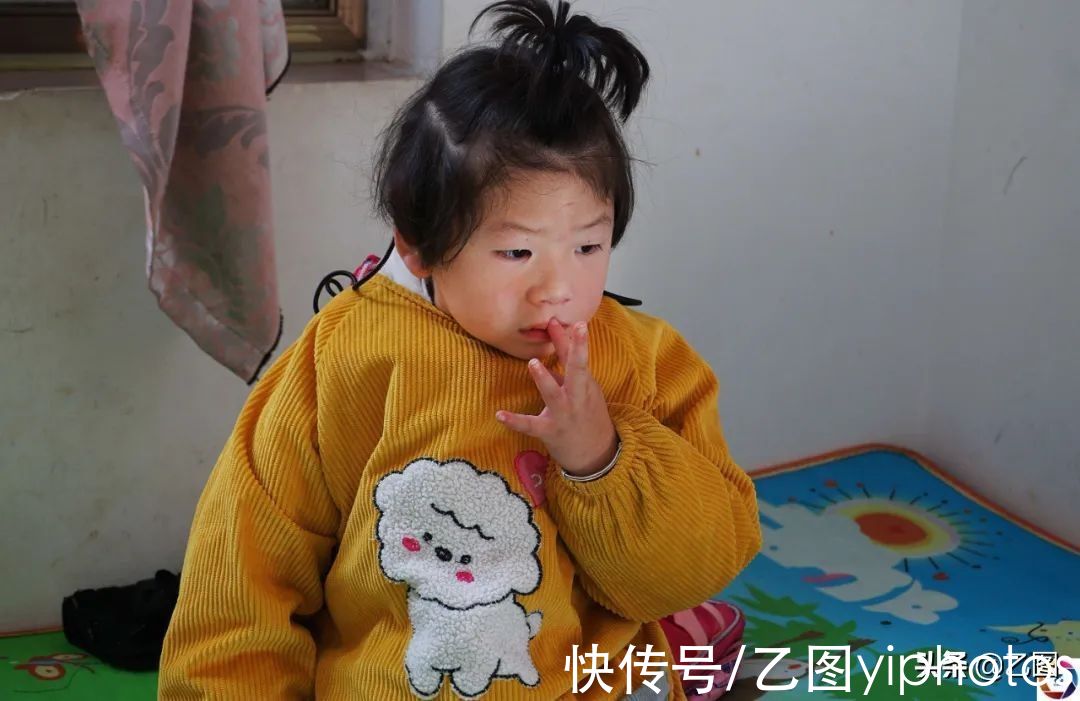 小溪|女童出生时遗传了父母所有优点，谁知一项新生儿检查让妈妈崩溃