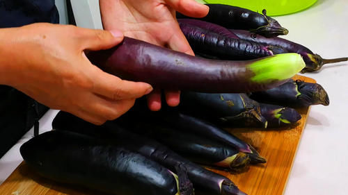 芋头|立秋后,哪些蔬菜可以吃了?6种常见蔬菜可以安排上,补水防秋燥