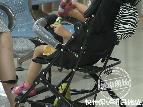 异物|4岁女童鼻里塞珠子,妈妈竟自己掏,险些要了孩子的命