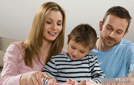 零花钱|孩子多大有零花钱好?这个年龄家长再不给,可能会让孩子“偷钱”