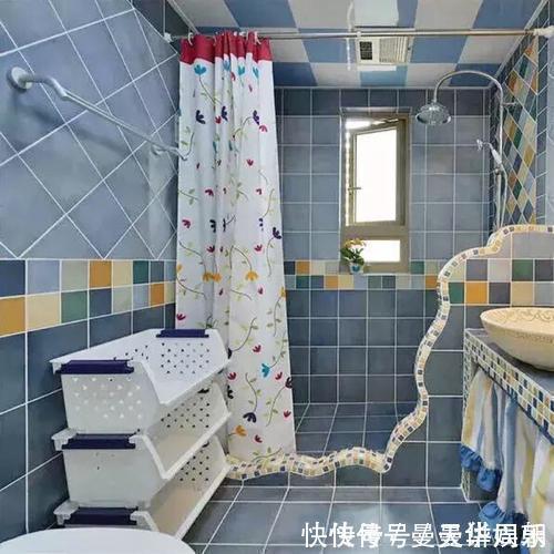 淋浴房|小卫生间不要装玻璃淋浴房,这样设计更省钱实用不占地,太聪明了