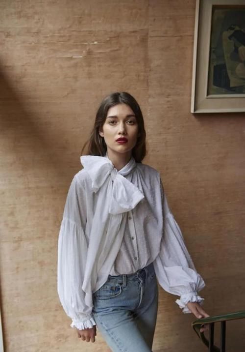 ?开春后不要瞎打扮，今年流行这3款“上衣”，内搭外穿都时髦