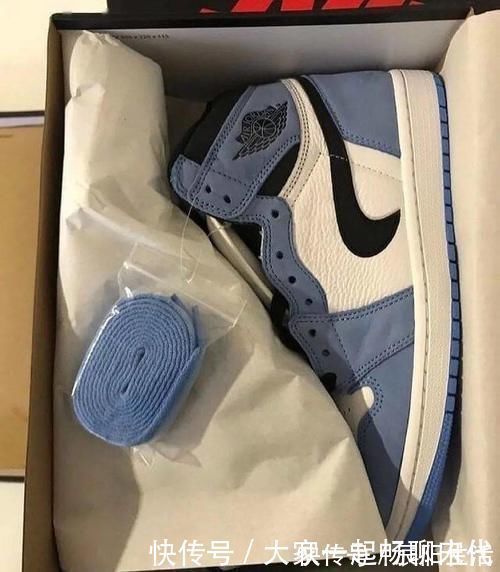 有人买到一双「错版」北卡蓝 AJ1,网友:这运气也太好了!!!