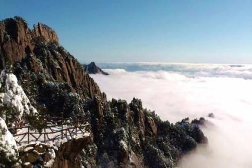 华夏|中国最险峻的三座山峰，很多人都被吓到过，你全爬过了吗？