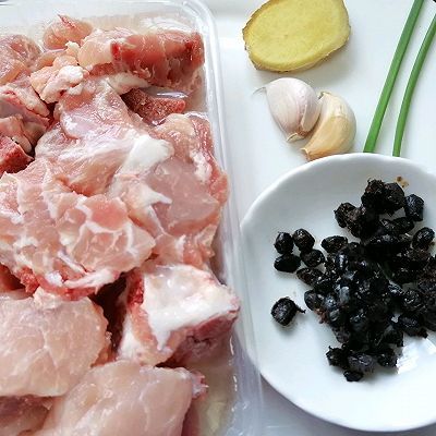 蒸排骨|蒜蓉豆豉蒸排骨