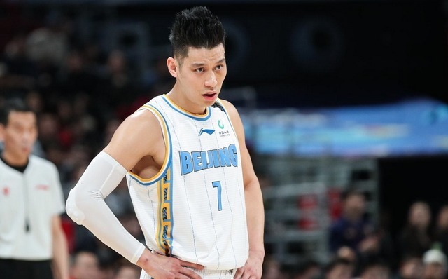 林瘋狂|結束身體觀察，林書豪完成球員注冊，首鋼沖擊冠軍的底氣又增加了