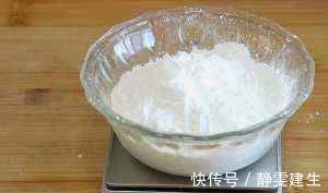 它是我做过最简单的糕点，不用发面，不用烤箱，比蛋糕面包还好吃