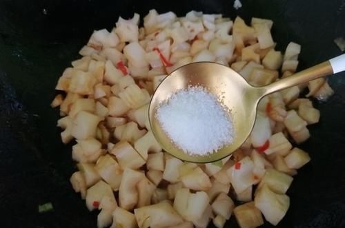 常吃|失眠的“天敌”被发现,3块钱一斤,常吃睡得香,一觉无梦到天亮