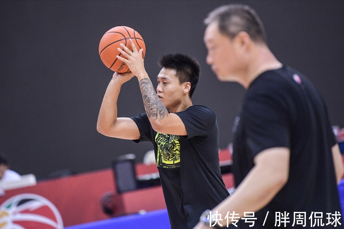 辽粤战|恭喜杜锋!赵睿能否驰援辽粤战答案揭晓,宏远成CBA大赢家