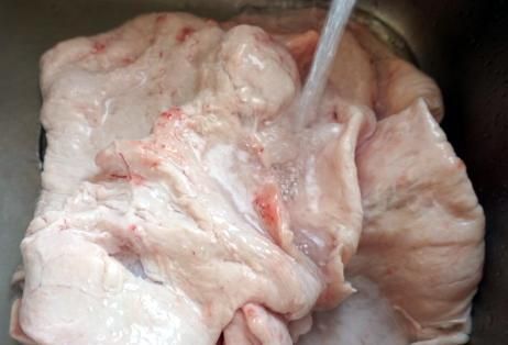 牢记|熬猪油,牢记3个诀窍,猪油更香更白还无腥味,放得久也不会坏