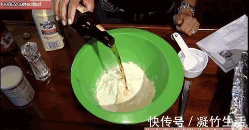 啤酒里加点这个,厨房油污一擦就干净,太省事啦