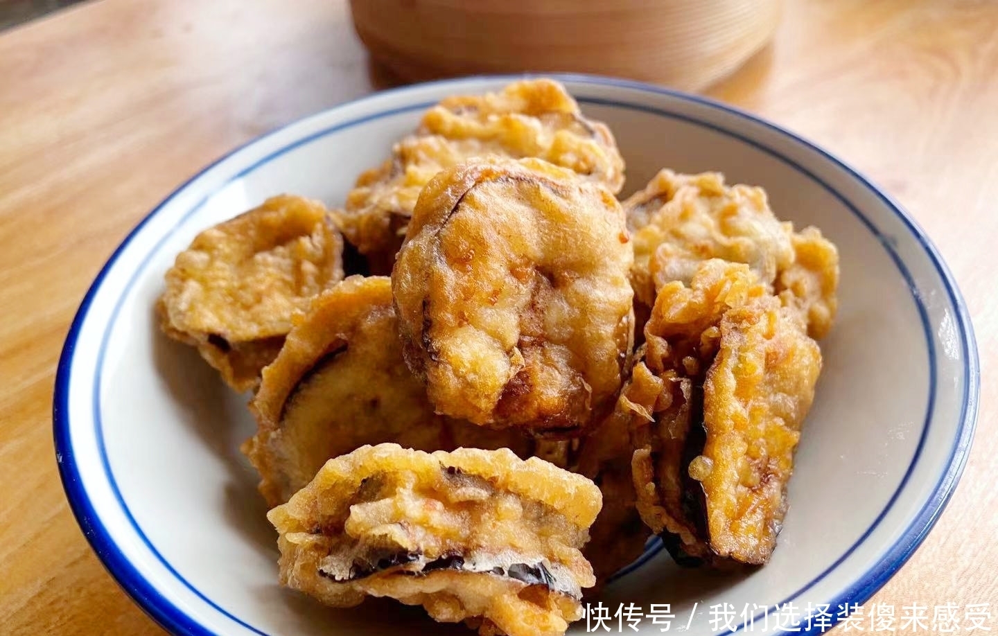 年夜饭菜单出炉，一家人10个热菜4个凉菜，个个是硬菜，喜庆吉祥