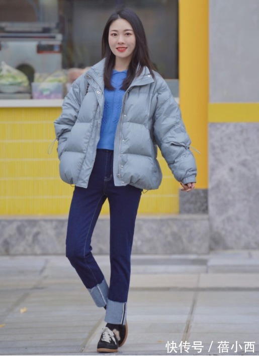 女生|小个子女生别只穿打底裤了,九分牛仔裤才是衣橱必备,配短靴超美