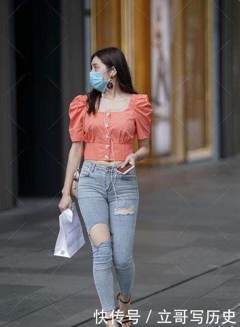 时尚 公主风上衣搭配颓废破洞裤,时尚个性,性感前卫