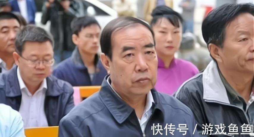 董卿|贾平凹提醒世人:女人的光鲜在里面,不在表面,别被假象欺骗