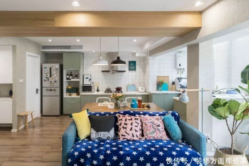 小复式|70平小复式二居室独特的民宿元素,形成独特清新的生机与舒适气息